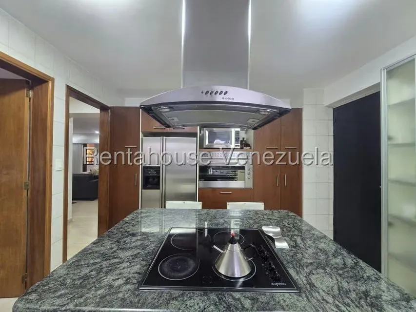 Apartamento (1 Nivel) en Venta en Campo Alegre, Distrito Metropolitano - 10