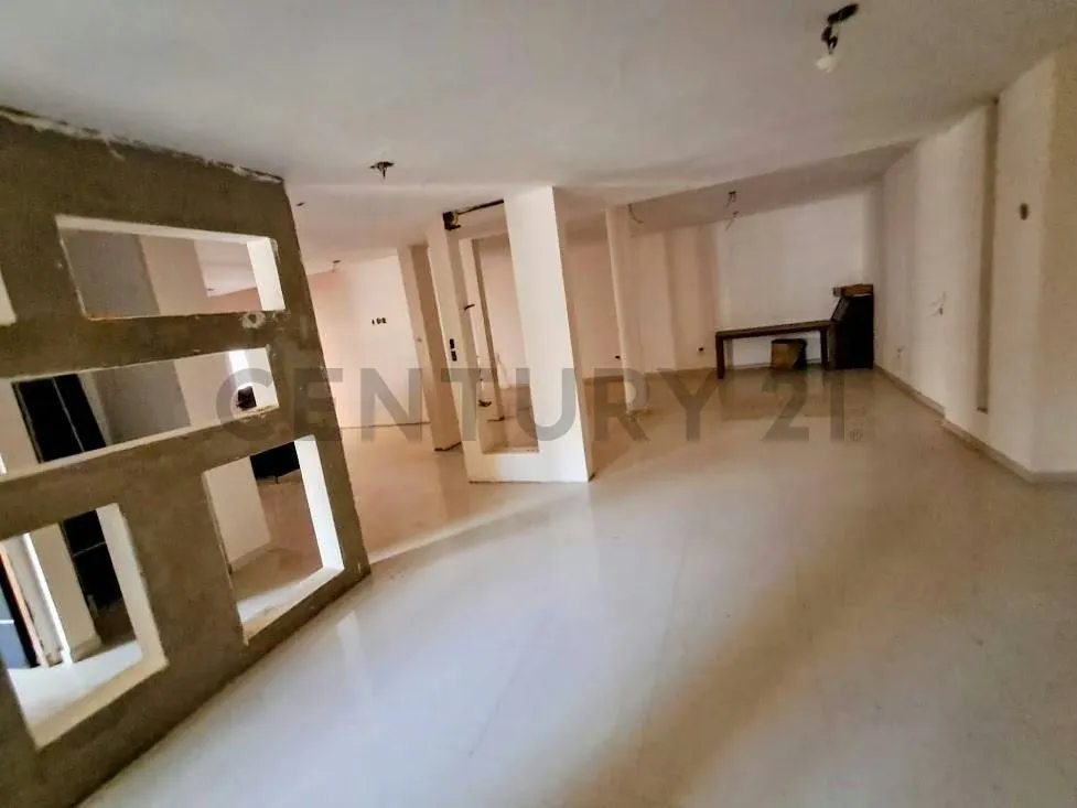 Se Vende Townhouse en Villa Croacia Norte. Av. El Milagro Norte. - 20