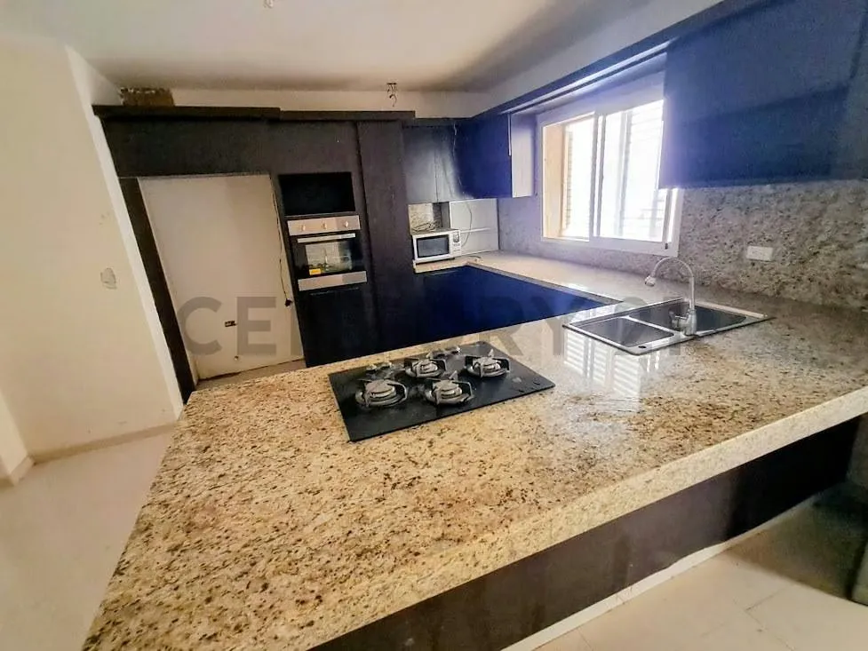 Se Vende Townhouse en Villa Croacia Norte. Av. El Milagro Norte. - 7