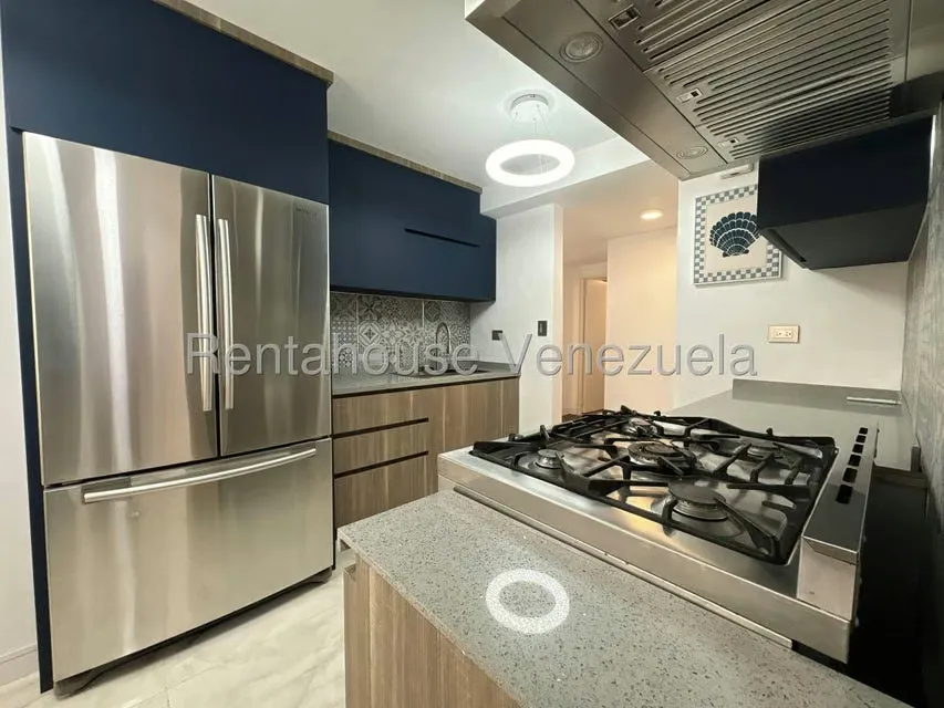 Apartamento (1 Nivel) en Alquiler en Santa Paula, Distrito Metropolitano - 5