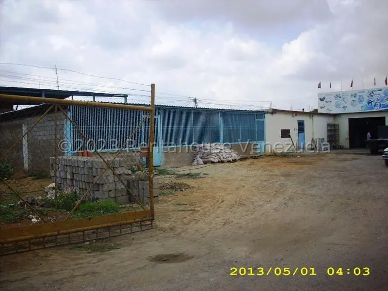 Terreno (Comercial) en Venta en Ciudadela Faria, Zulia