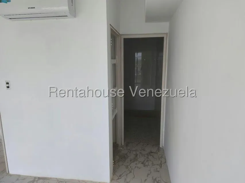 Apartamento (1 Nivel) en Venta en Puerto Encantado, Miranda - 11