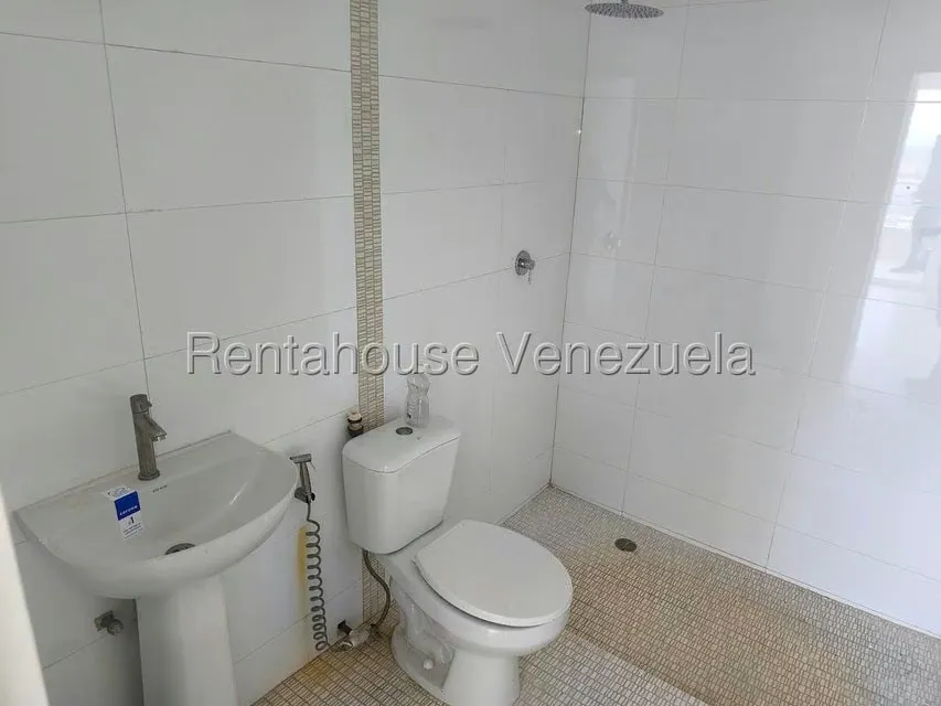 Apartamento (1 Nivel) en Venta en Puerto Encantado, Miranda - 12