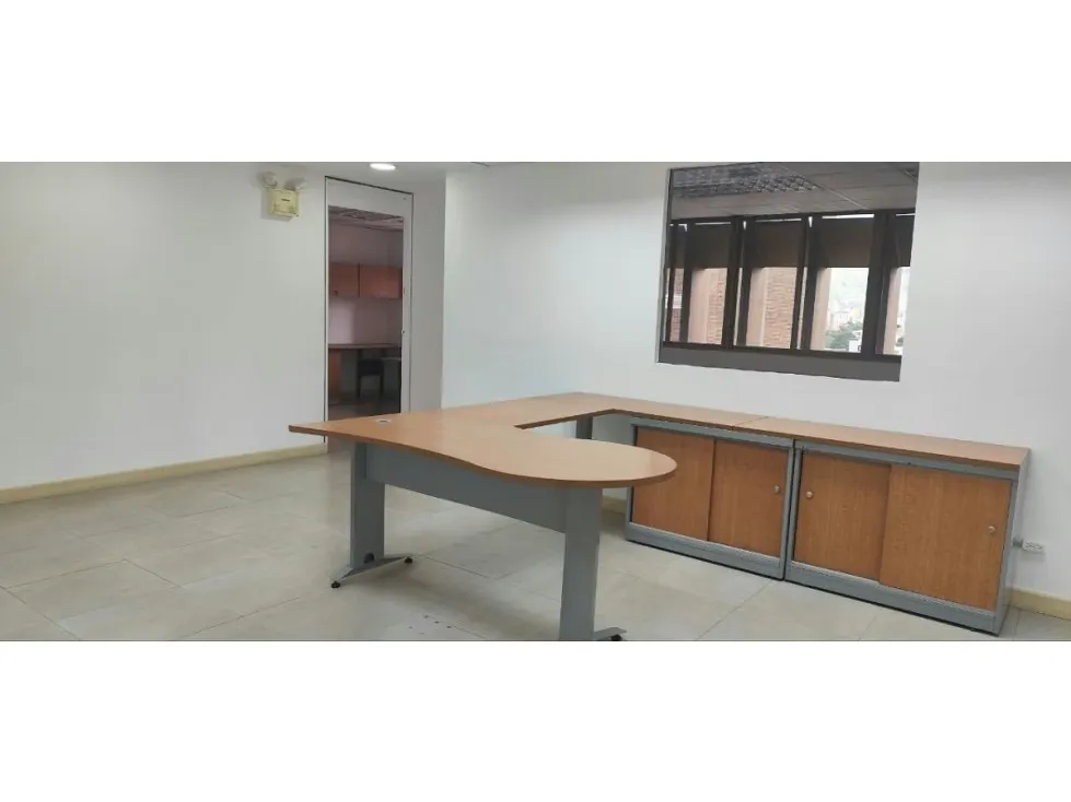 EN ALQUILER OFICINA AV FRANCISCO DE MIRANDA LOS CORTIJOS 65mts/1B/1PE - 2