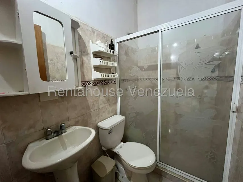 Casa (1 Nivel) en Venta en Valle de Oro, Carabobo - 18