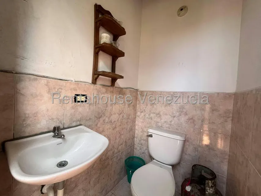 Casa (1 Nivel) en Venta en Valle de Oro, Carabobo - 24