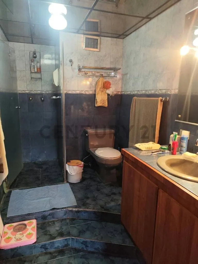 Hermoso apartamento con ubicación estratégica en Las Mercedes , Caracas . - 14