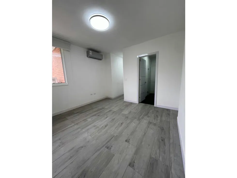 Apartamento en venta en La Boyera - 9