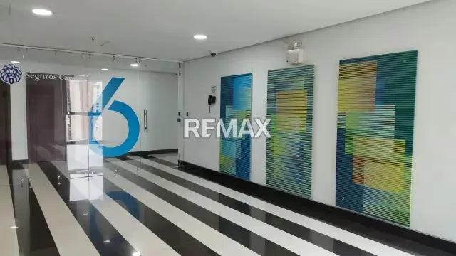 Oficina en Torre Empresarial CC Concepto La Granja Naguanagua - 6