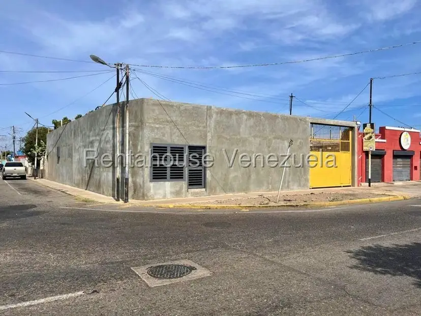 Comercial (Local Comercial) en Venta en Punto Fijo, Falcon