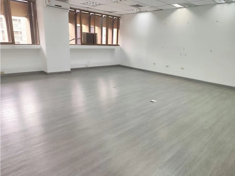 ALQUILER OFC 55MTS2 CALLE CAPITOLIO AV. FCO DE MIRANDA - 4