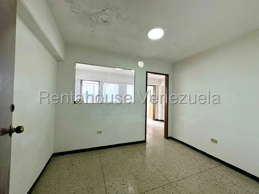 Comercial (Oficina) en Venta en Centro, Lara - 15