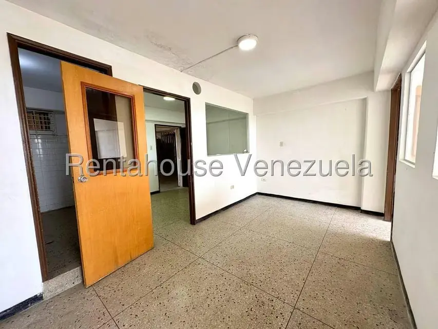 Comercial (Oficina) en Venta en Centro, Lara - 6