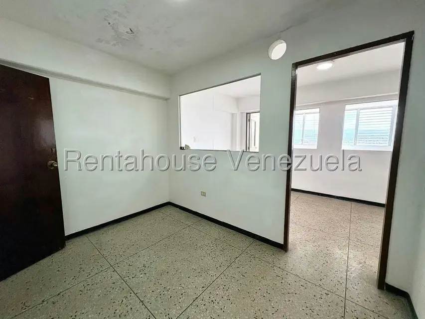 Comercial (Oficina) en Venta en Centro, Lara - 10