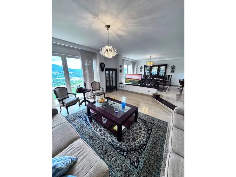 CASA - ALTO HATILLO - 300 Mts2 - 3