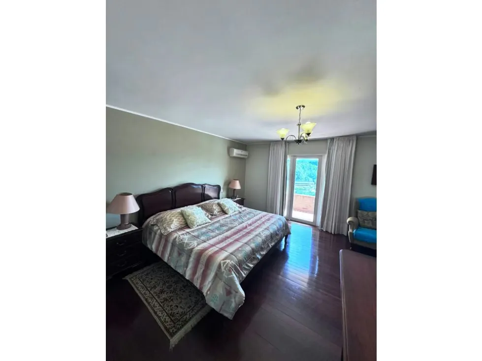 CASA - ALTO HATILLO - 300 Mts2 - 6