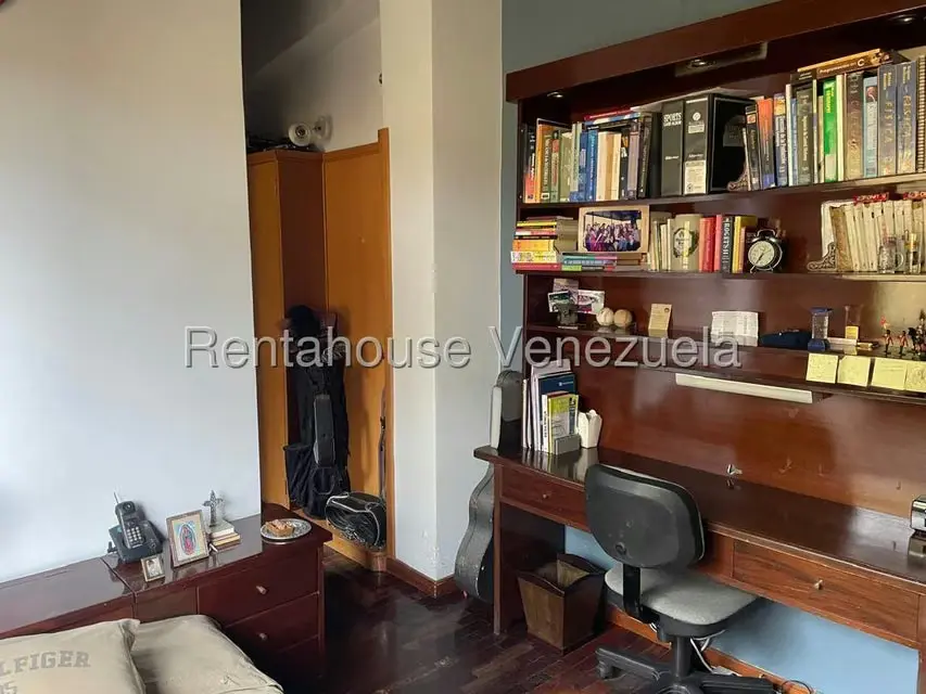 Casa (Multipes Niveles) en Venta en Alto Hatillo, Distrito Metropolitano - 19