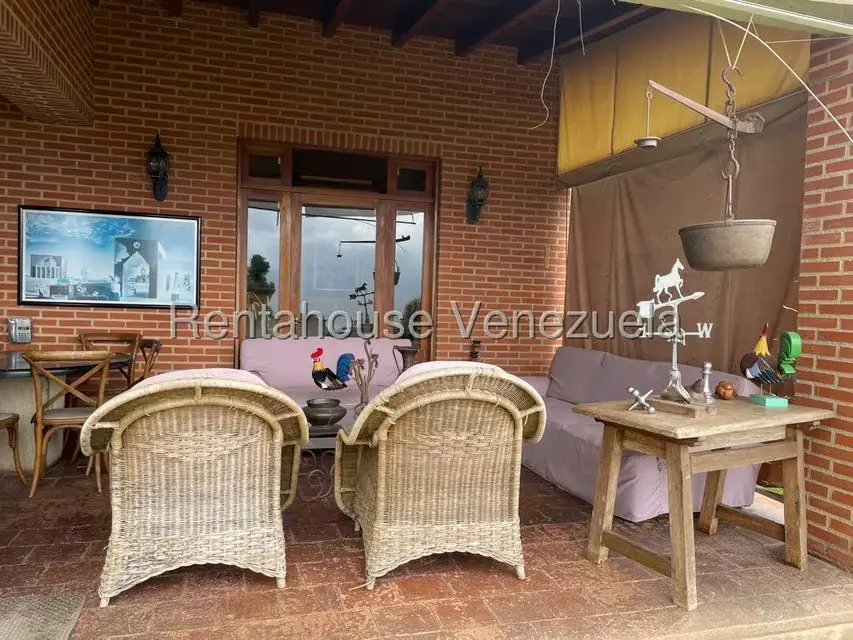 Casa (Multipes Niveles) en Venta en Alto Hatillo, Distrito Metropolitano - 10