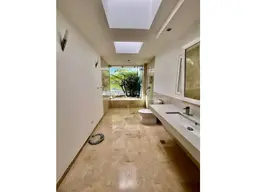 View 10