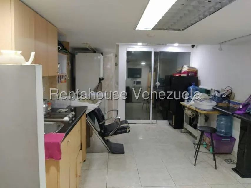 Local Comercial en Alquiler en Parroquia Catedral, Distrito Metropolitano - 16