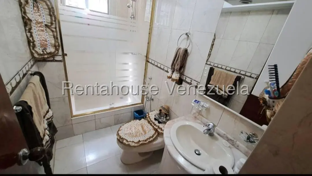 Apartamento (1 Nivel) en Venta en El Paraiso, Distrito Metropolitano - 22
