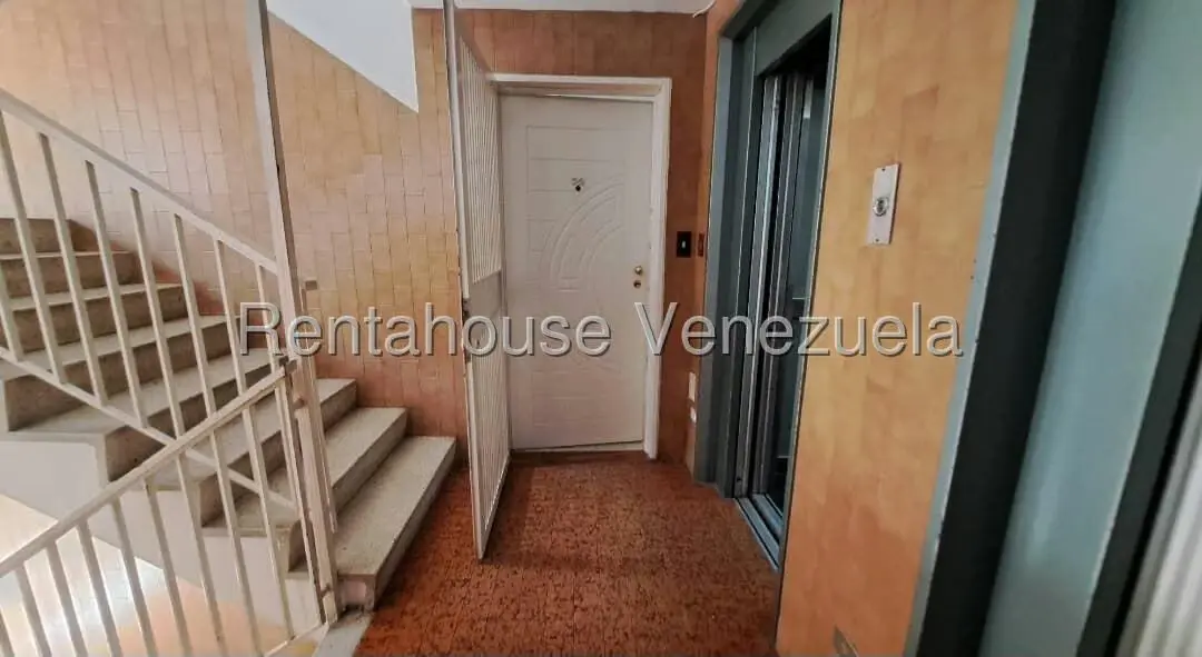 Apartamento (1 Nivel) en Venta en El Paraiso, Distrito Metropolitano - 4