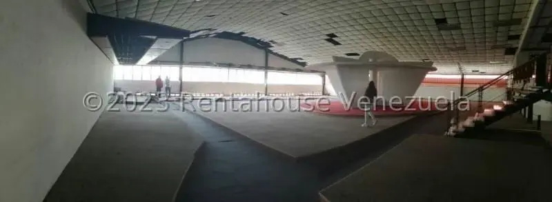 Local Comercial en Alquiler en Guatire, Miranda - 5