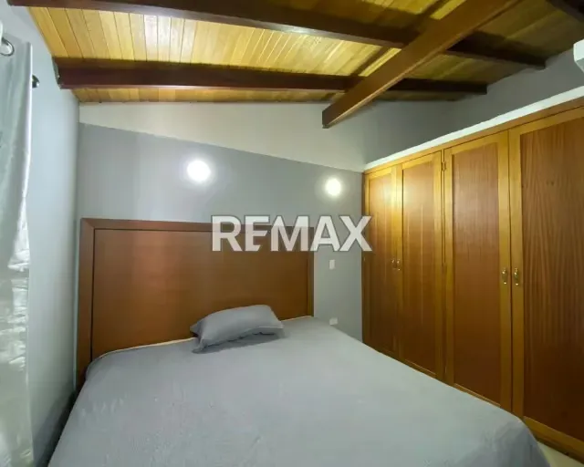 EN VENTA APARTAMENTO AMOBLADO EN AV. TERRANOVA: AGUA CONSTANTE. UBICACIÓN ESTRATÉGICA PARA TU TRANQUILIDAD FAMILIAR. ¡TU NUEVO HOGAR JUNTO A LOS MEJORES SERVICIOS! - 13