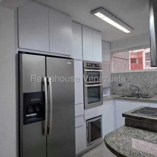 Apartamento (1 Nivel) en Alquiler en El Cafetal, Distrito Metropolitano - 17