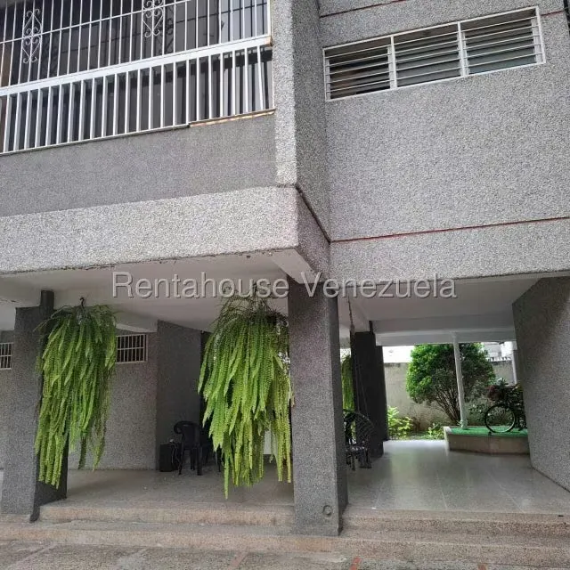 Apartamento (1 Nivel) en Alquiler en El Cafetal, Distrito Metropolitano - 5