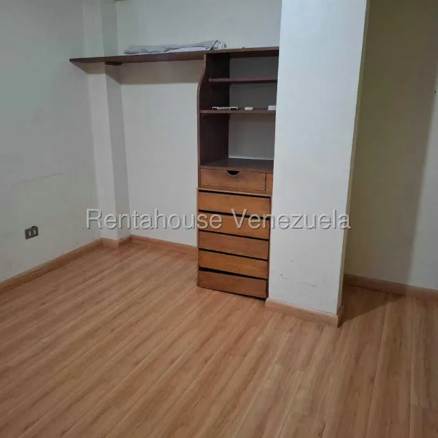 Apartamento (1 Nivel) en Alquiler en El Cafetal, Distrito Metropolitano - 43