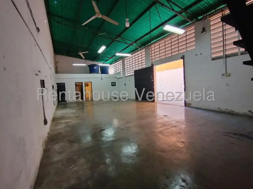 Galpon - Deposito en Venta en Zona Centro, Aragua - 4