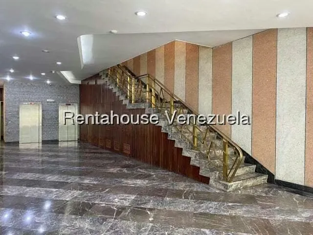 Oficina en Venta en Altamira, Distrito Metropolitano - 3