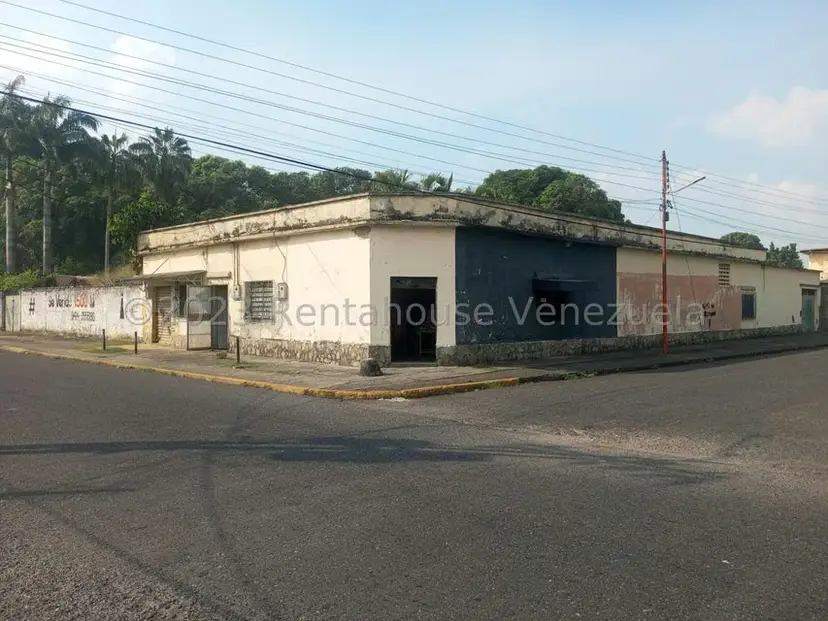 Terreno (Comercial) en Venta en Centro, Portuguesa