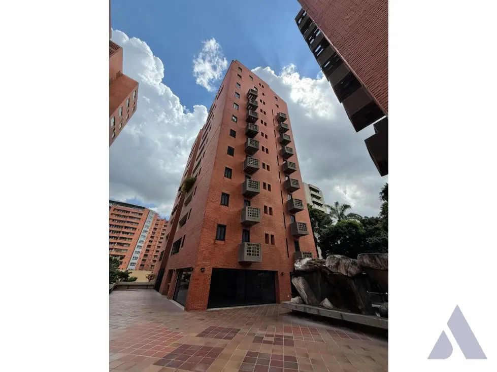 Vendo Ph triplex 200m2 El Rosal 0207