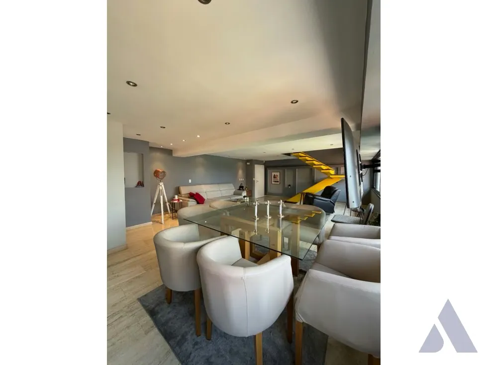 Vendo Ph triplex 200m2 El Rosal 0207 - 5