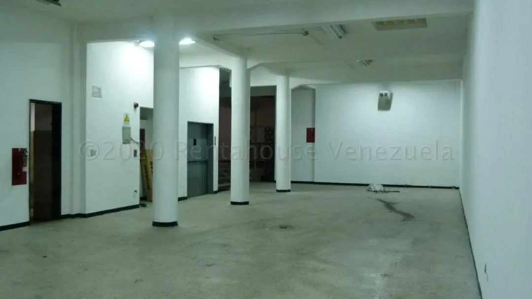 Edificio en Venta en Parroquia La Candelaria, Distrito Metropolitano - 15