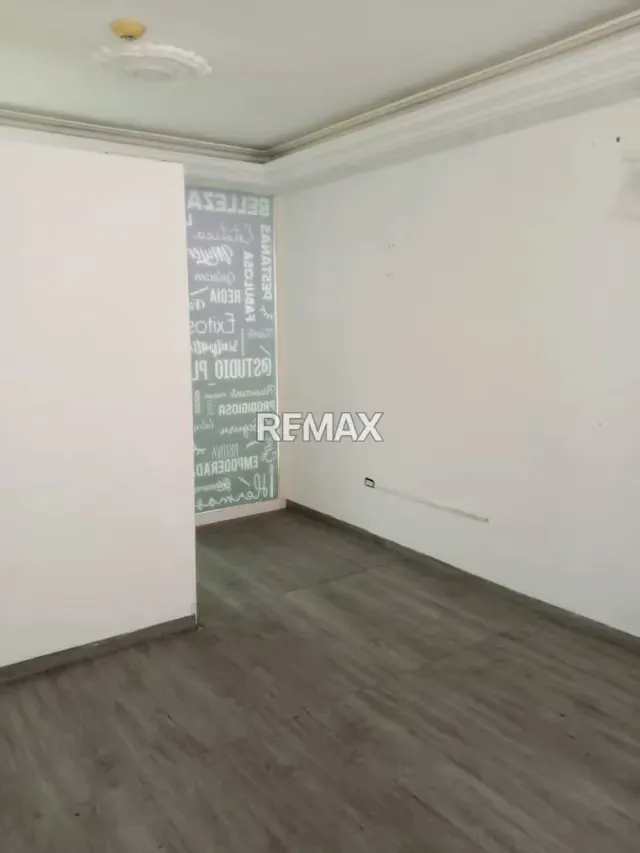 Alquiler local comercial galerias charallave - 4