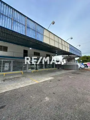 LocalGalpon en Venta Av. Sierra maestra
