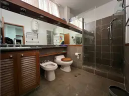 Vista 66