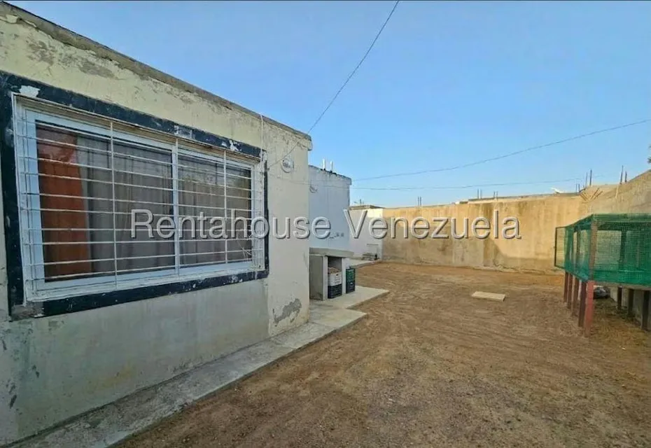 Casa (1 Nivel) en Venta en Las Delicias, Falcon - 9