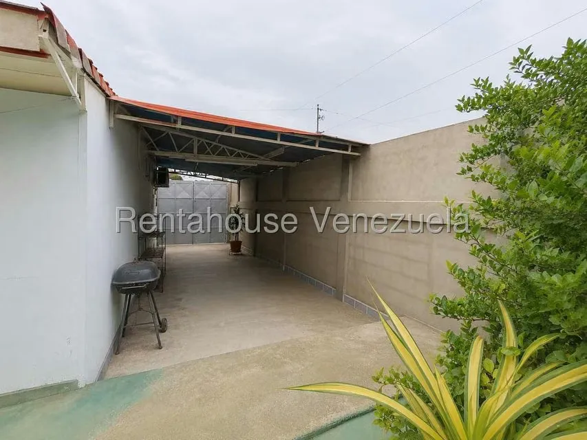 Casa (1 Nivel) en Venta en Parroquia Santa Rosa, Lara - 16