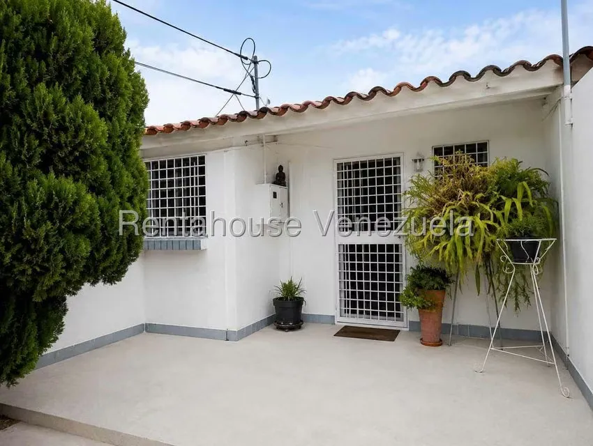 Casa (1 Nivel) en Venta en Parroquia Santa Rosa, Lara - 3