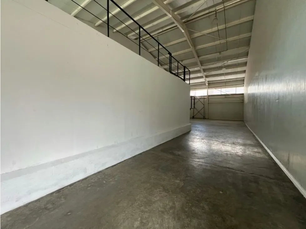 Galpon en Alquiler 300m2 Guatire - 3