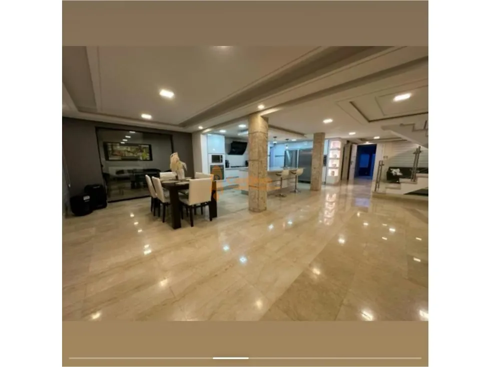 Casa-Quinta de Lujo en Urbanización Prebo II, Valencia TCL C9004605