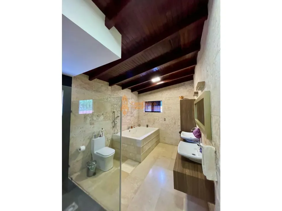 Casa-Quinta de Lujo en Urbanización Prebo II, Valencia TCL C9004605 - 34
