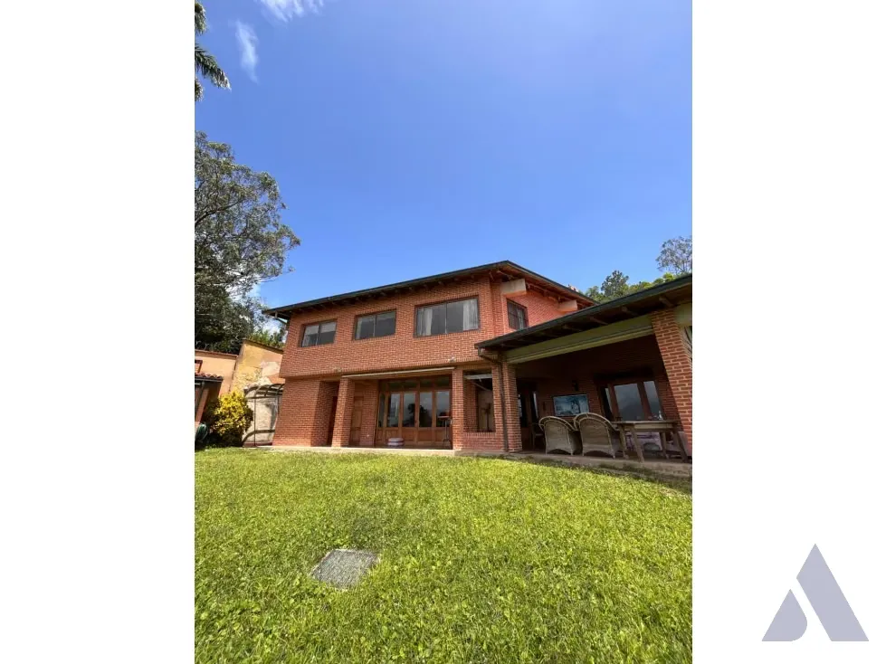 Se vende casa 1000m2 Alto Hatillo 5985 - 3