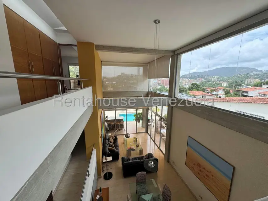 Casa (Multipes Niveles) en Venta en Prados del Este, Distrito Metropolitano - 13