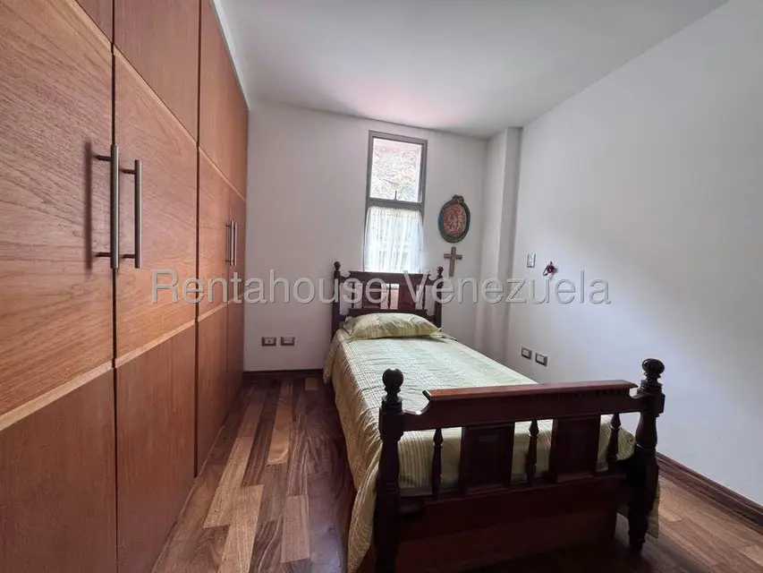 Casa (Multipes Niveles) en Venta en Prados del Este, Distrito Metropolitano - 27