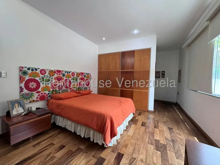 Casa (Multipes Niveles) en Venta en Prados del Este, Distrito Metropolitano - 30